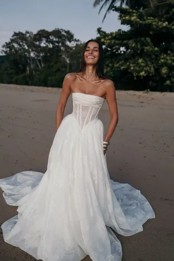 Alena Leena Jacaranda #0 default frontface vertical thumbnail