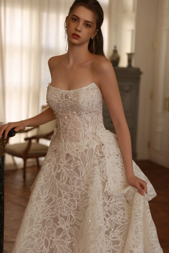 Choie Bridal Claravelle #8 frontface vertical cropped thumbnail