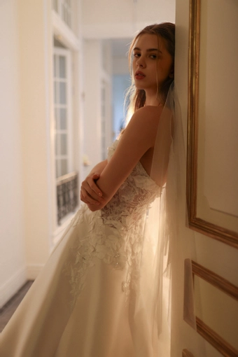 Choie Bridal Dionelle #8 backface vertical cropped thumbnail