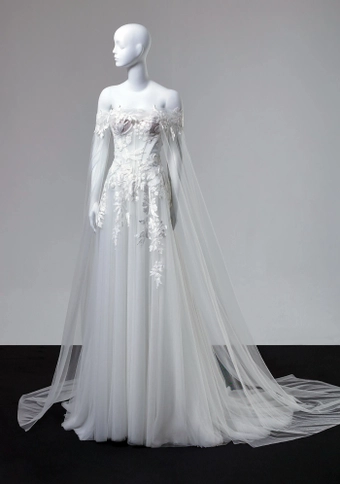 Choie Bridal Iridelle #1 frontface vertical thumbnail