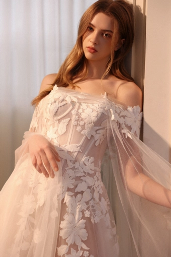 Choie Bridal Iridelle #7 frontface vertical cropped thumbnail