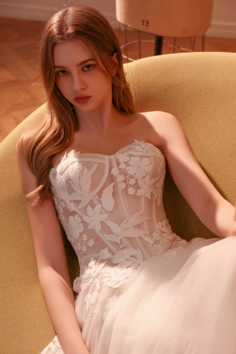 Choie Bridal Iridelle #9 frontface vertical cropped thumbnail