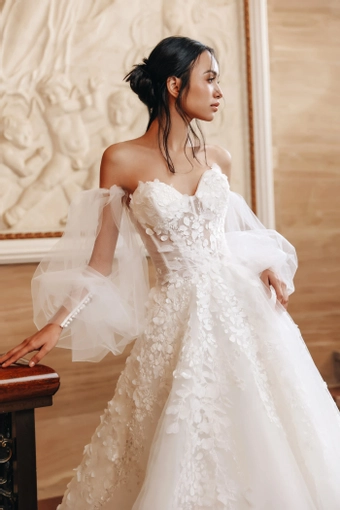 Choie Bridal Isadora #0 default frontface vertical cropped thumbnail