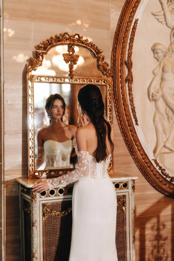 Choie Bridal Isla #5 backface vertical cropped thumbnail