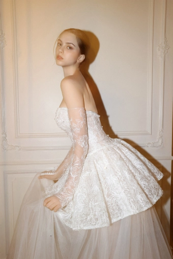 Choie Bridal Linea #8 backface vertical cropped thumbnail