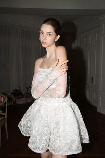 Choie Bridal Linea #3 frontface vertical thumbnail