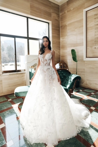 Choie Bridal Monroe #0 default frontface vertical thumbnail