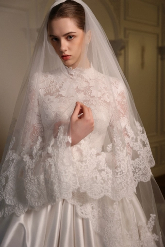 Choie Bridal Novara #6 frontface vertical cropped thumbnail