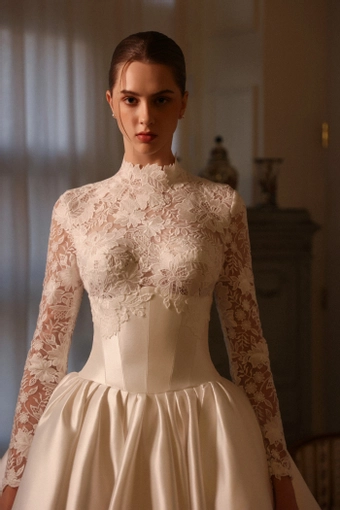 Choie Bridal Novara #7 frontface vertical cropped thumbnail