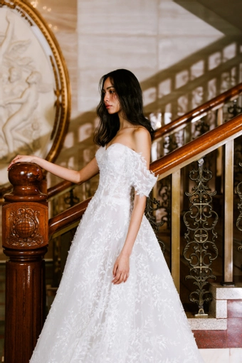 Choie Bridal Style #Sylphia #4 frontface vertical cropped thumbnail