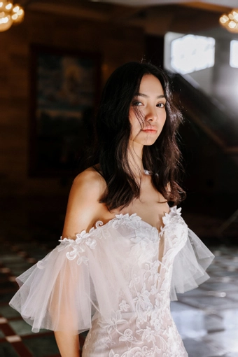 Choie Bridal Vespera #1 frontface vertical cropped thumbnail