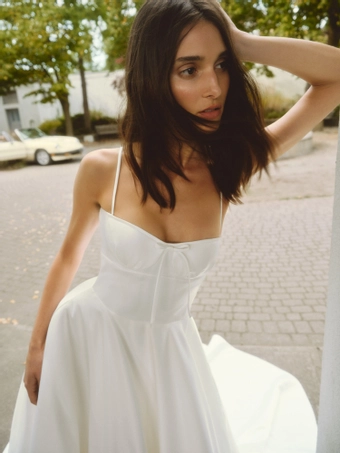 Alyne By Rita Vinieris #Freesia #2 frontface vertical cropped thumbnail