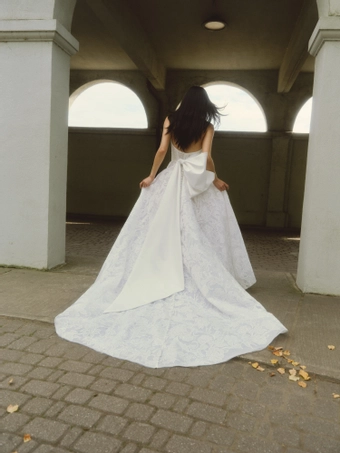 Alyne By Rita Vinieris #Peony #1 default backface vertical thumbnail