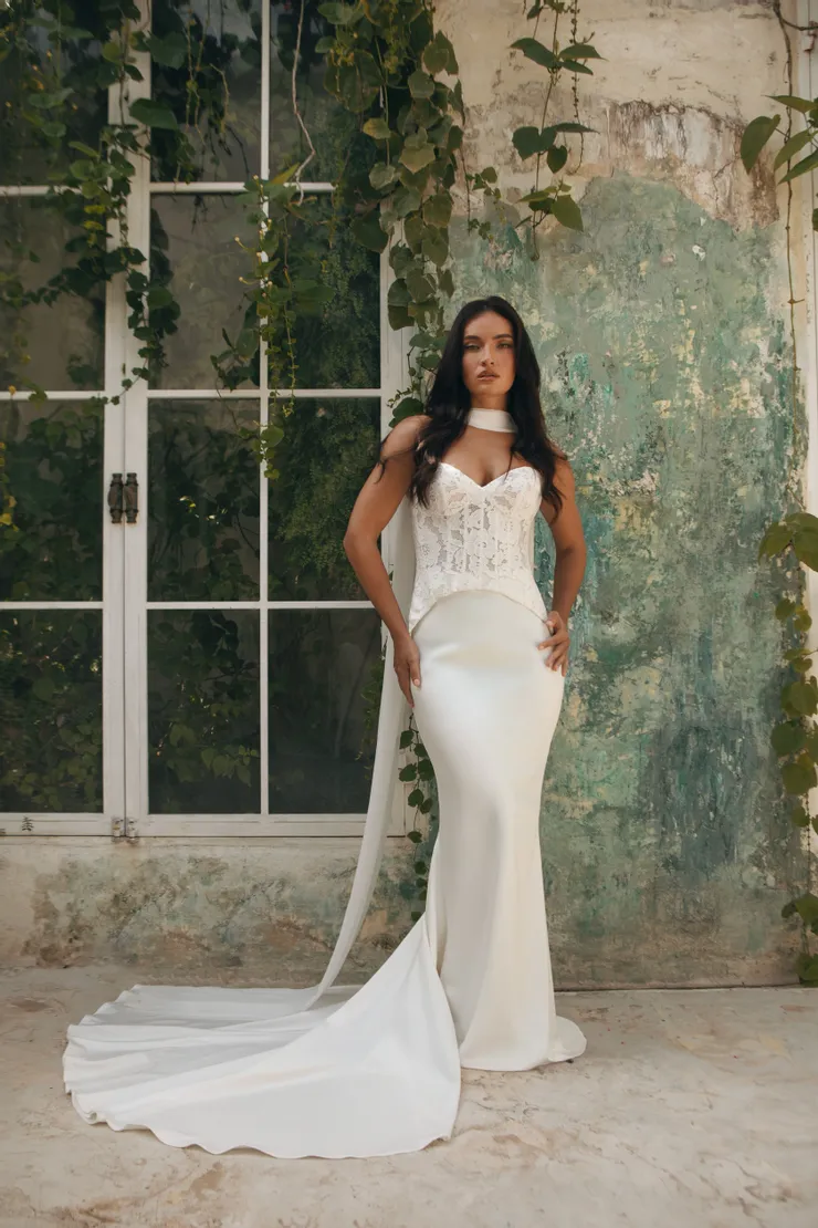 White April Lexie Default Image