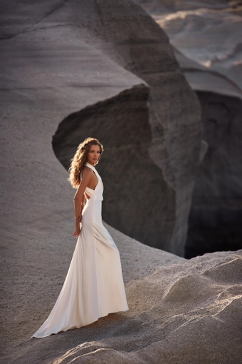 Milla Nova - White and Lace Style #Brunella #4 vertical thumbnail