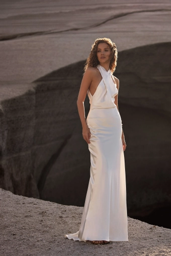 Milla Nova - White and Lace Style #Brunella #0 default frontface vertical thumbnail