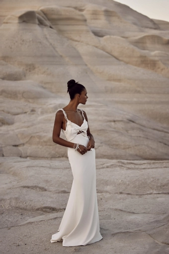 Milla Nova - White and Lace Style #Celestina #0 default frontface vertical thumbnail