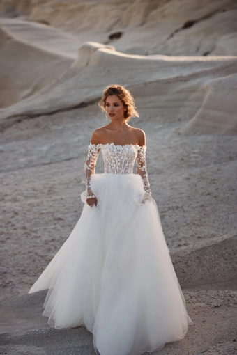 Milla Nova - White and Lace Style #Demetra #0 default frontface vertical thumbnail