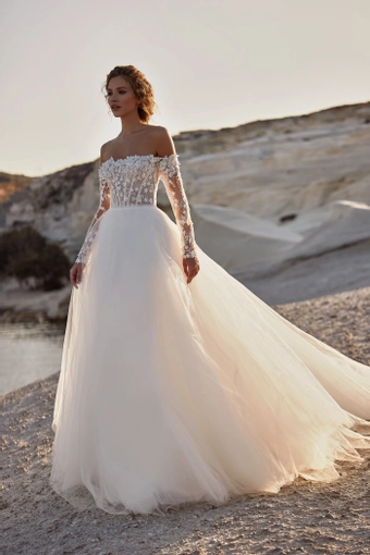 Milla Nova - White and Lace Style #Demetra #1 frontface vertical thumbnail