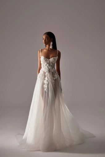 Milla Nova - White and Lace Style #Elada #1 frontface vertical thumbnail