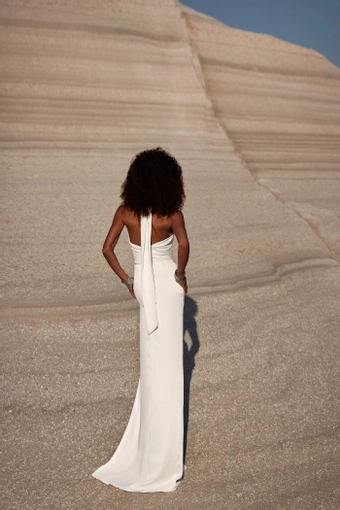 Milla Nova - White and Lace Style #Elvira #2 default backface vertical thumbnail