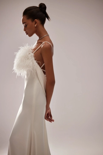Milla Nova - White and Lace Style #Harmony #2 vertical cropped thumbnail