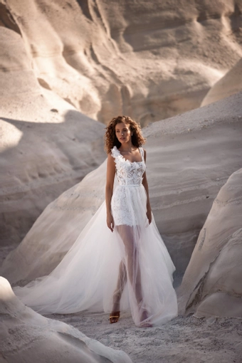 Milla Nova - White and Lace Style #Joy #0 default frontface vertical thumbnail