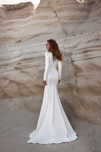Milla Nova - White and Lace Style #Paisley #1 default backface vertical thumbnail
