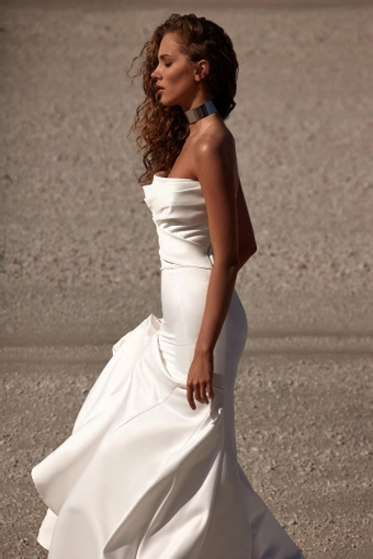 Milla Nova - White and Lace Style #Santa #4 vertical cropped thumbnail