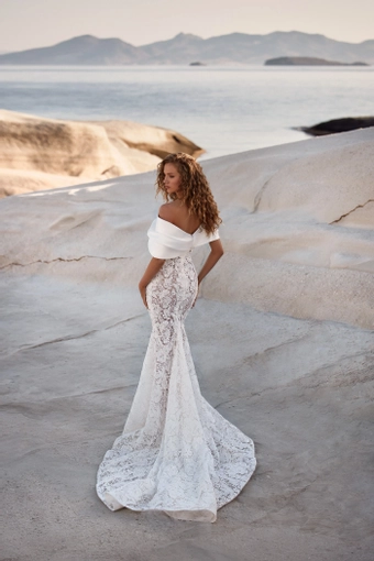 Milla Nova - White and Lace Style #Tamara #1 default backface vertical thumbnail