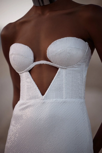 Milla Nova - White and Lace Style #Yarine #2 frontface vertical cropped thumbnail