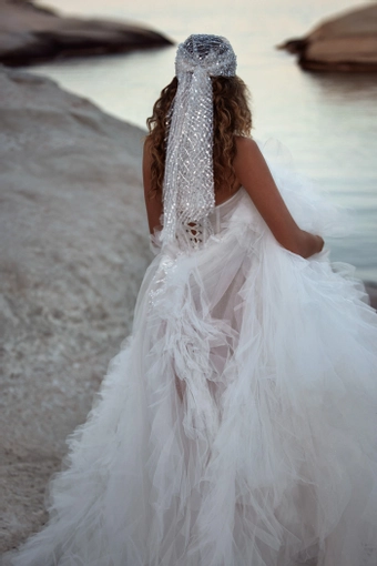 Milla Nova - White and Lace Style #Zoraida #5 default backface vertical cropped thumbnail