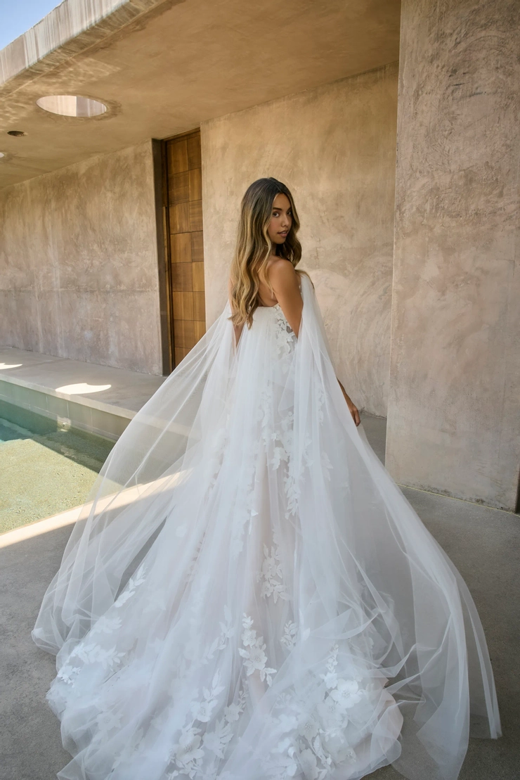 BeLoved by Casablanca BL492