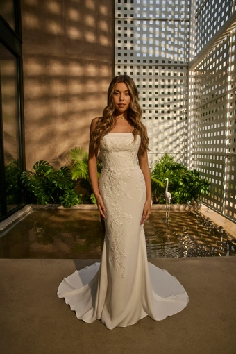 Beloved by Casablanca BL495 #0 default frontface vertical thumbnail