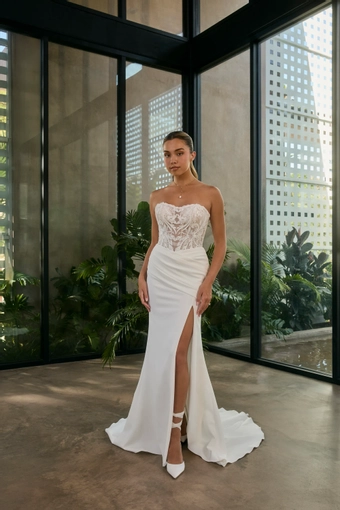 Beloved by Casablanca BL498 #0 default frontface vertical thumbnail