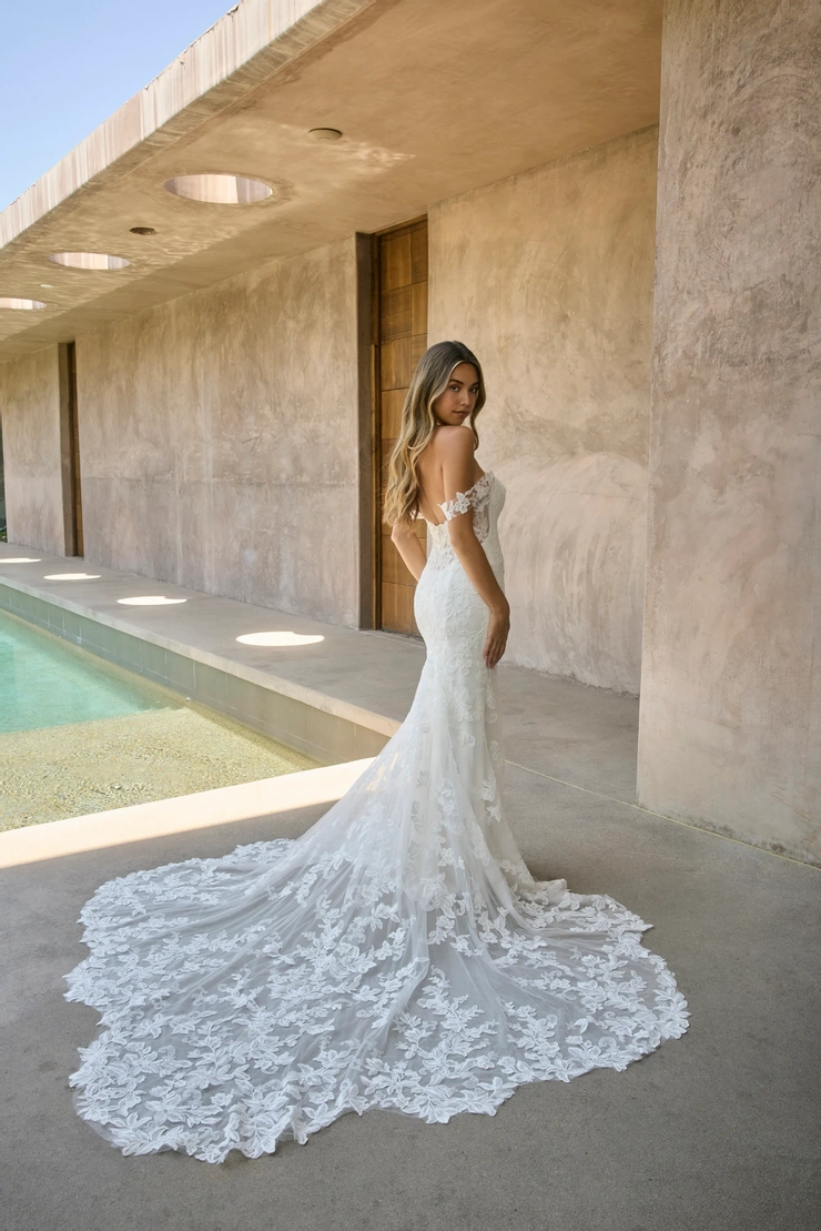 BeLoved by Casablanca BL506