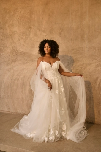 Style CP032 Garnet Cape #1 frontface vertical thumbnail