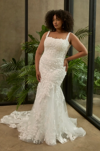 Beloved by Casablanca #BL503C #1 frontface vertical thumbnail