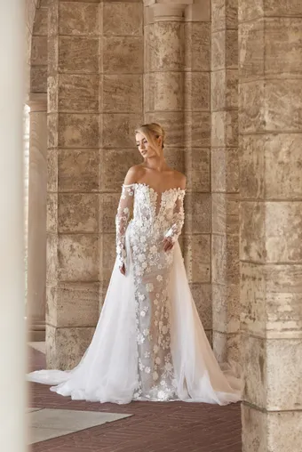 Zavana Bridal Elodie #1 frontface vertical thumbnail