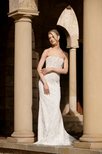 Zavana Bridal Carmen #1 frontface vertical thumbnail