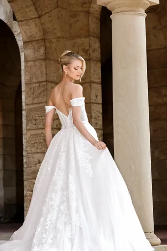 Zavana Bridal Sienna #8 backface vertical cropped thumbnail
