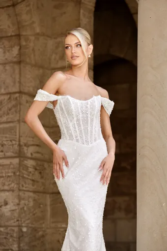 Zavana Bridal Sienna #6 frontface vertical cropped thumbnail