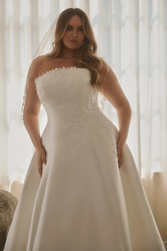 Casablanca Bridal Style #2624-2C #2 frontface vertical cropped thumbnail