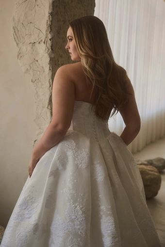 Casablanca Bridal Style #2640C #4 backface vertical cropped thumbnail