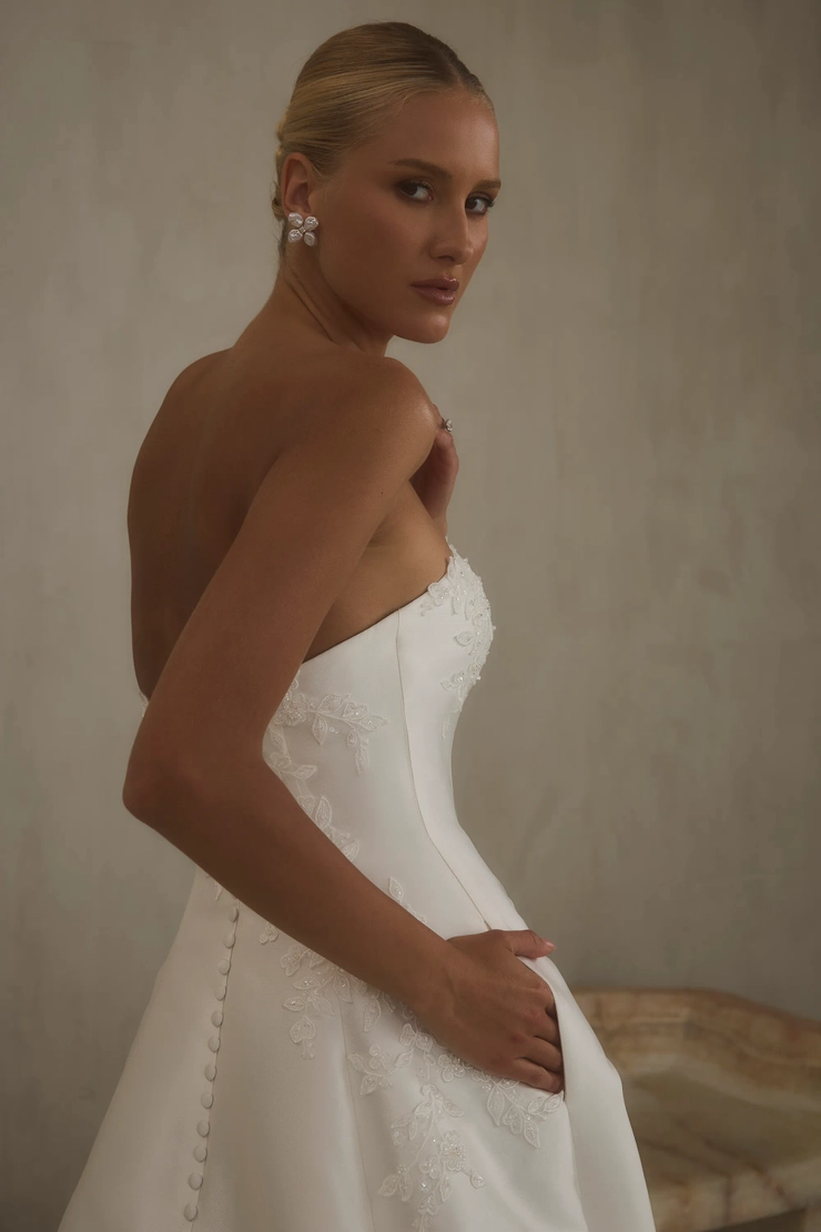 Casablanca Bridal Style #2624-2 #6 backface vertical cropped picture