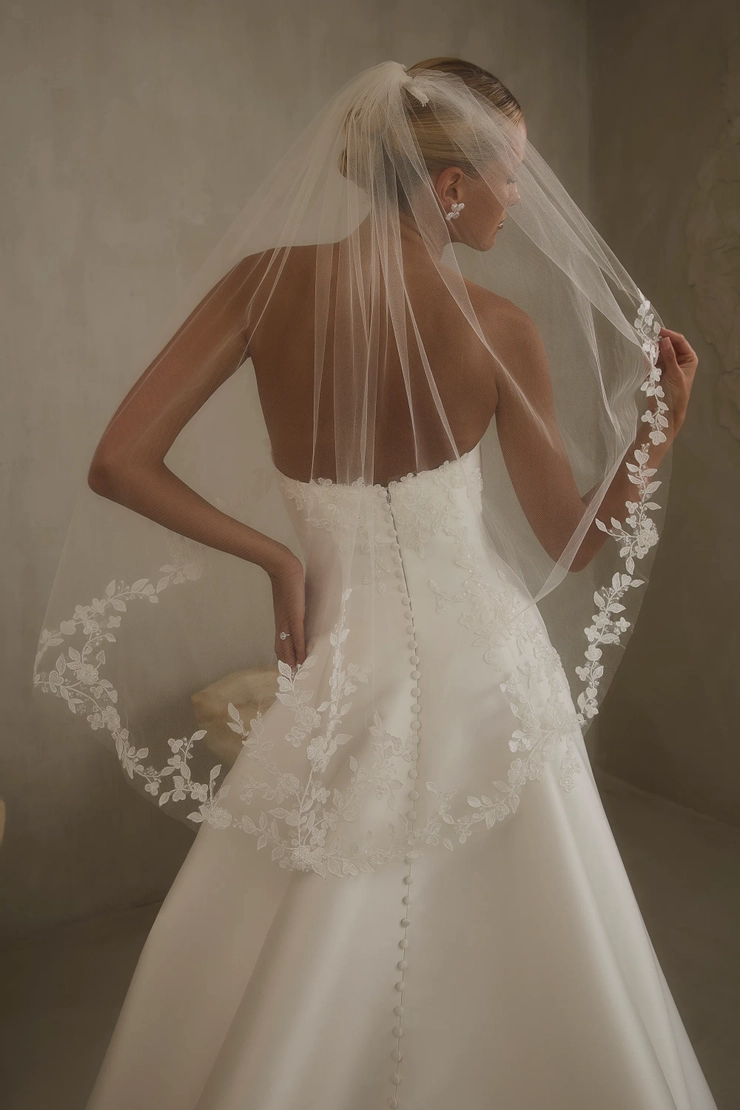 Casablanca Bridal 2624-2