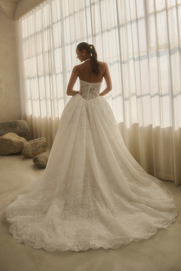 Casablanca Bridal 2625