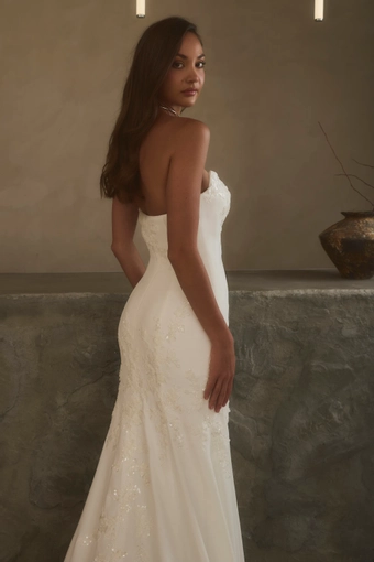 Casablanca Bridal Sheridan #6 backface vertical cropped thumbnail