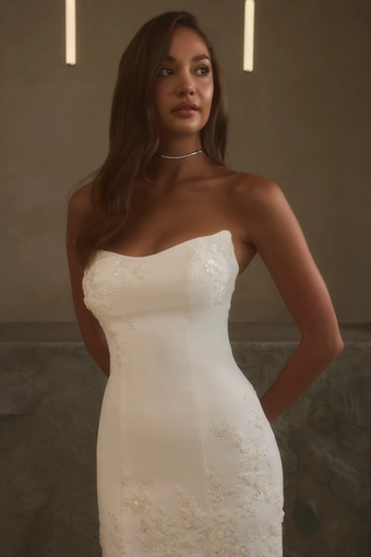Casablanca Bridal Sheridan #3 frontface vertical cropped thumbnail