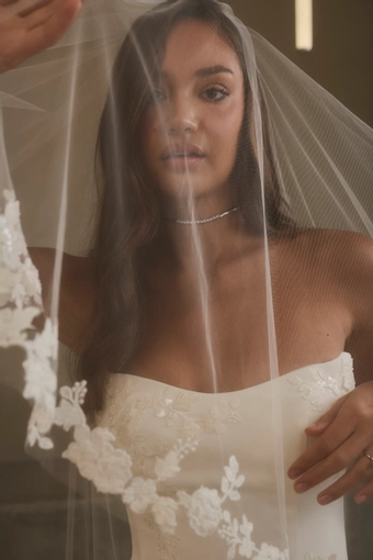 Casablanca Bridal Sheridan #4 frontface vertical cropped thumbnail